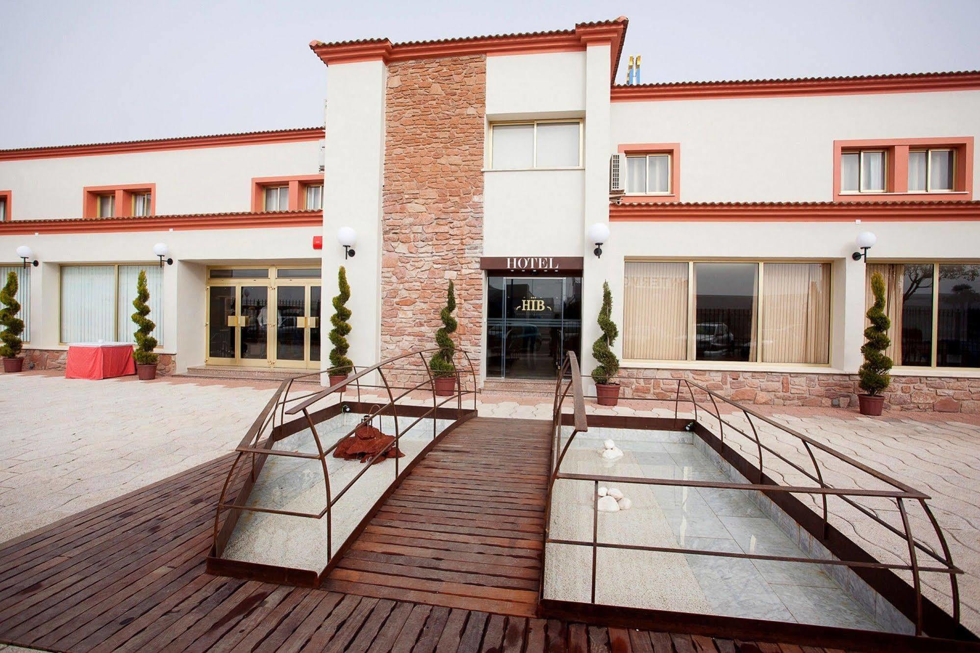 Hotel Insula Barataria Alcazar de San Juan Buitenkant foto
